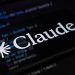 توسعه دهنده مستقل یک رقیب رایگان برای مجموعه Adobe ایجاد کرد 8 تصویر تبلیغاتی هوش مصنوعی Claude شرکت Anthropic: در مرکز، صفحهی تیرهی یک گوشی موبایل بهصورت مورب قرار گرفته که لوگوی سفیدرنگ Anthropic (پَرگلنماد دهقسمتی) و واژهی «Claude» با فونت سریف روی آن دیده میشود. در پسزمینه و در حالت محو، نمایشگر لپتاپی بهسرعت نرمافزارنویسی و ویرایشگر کد با سینتکس رنگی (آبی، سبز، بنفش و صورتی) در پسزمینهی تیره نشان داده شده است. نور صحنه پایین است و لوگوی روشنِ گوشی مرکز توجه است.