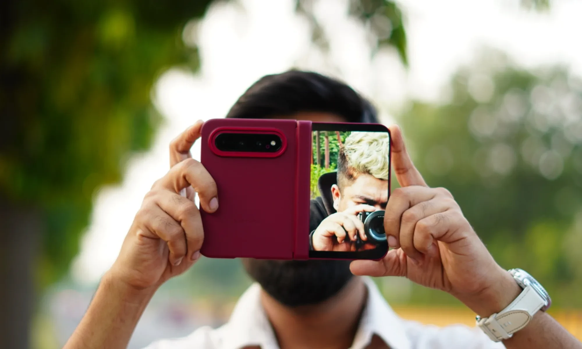 بررسی تخصصی گوشی تاشو شیائومی ۱۸ فولد (Xiaomi 18 Fold)؛ شاهکار سخت‌افزاری با باتری غول‌پیکر