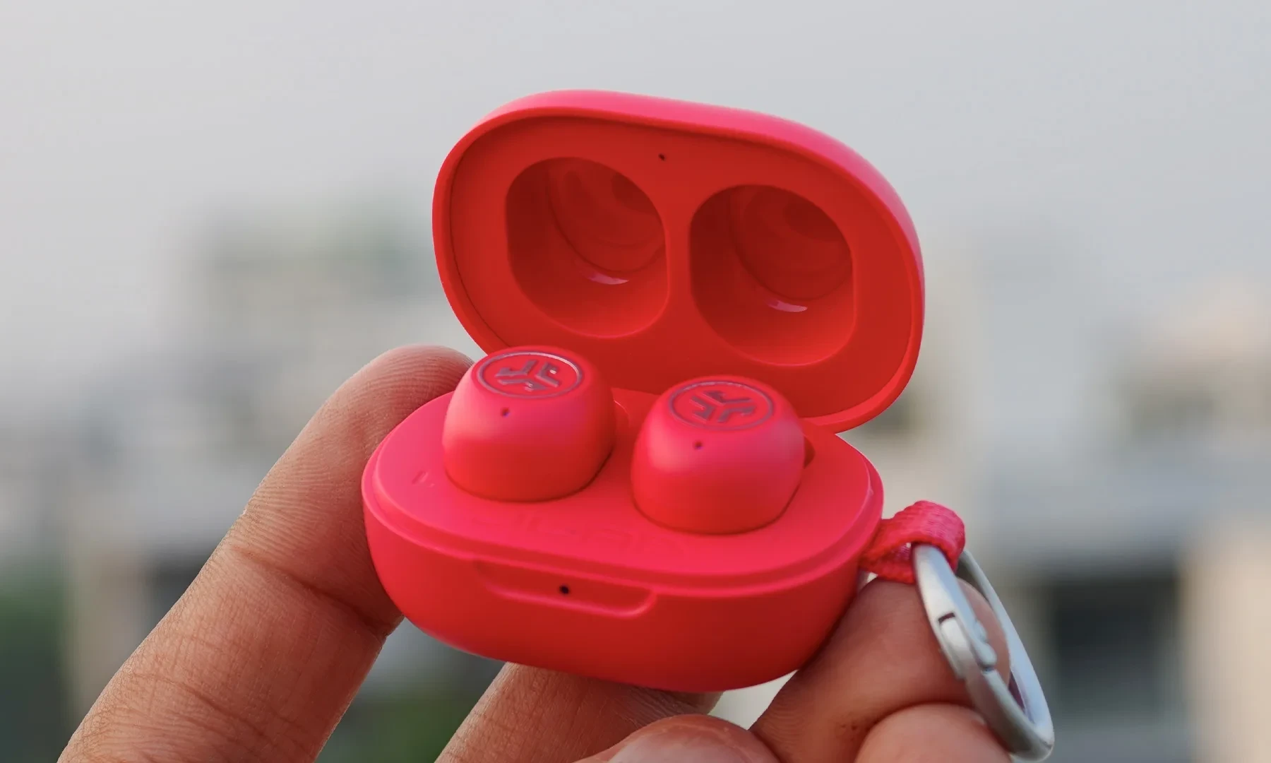 Expert review of JLab JBuds Mini ANC hands-free; Super small bluetooth headset with performance beyond expectation 17 Expert review of JLab JBuds Mini ANC hands-free; Ultra-small Bluetooth headset with performance beyond expectations