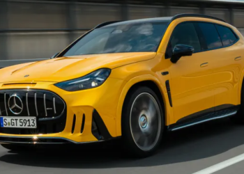 رونمایی از مرسدس AMG GT 2028: غول الکتریکی با 1153 اسب بخار برای خانواده ها 2 رونمایی از شاسیبلند مرسدس-آامگ GT مدل ۲۰۲۸: غول برقی ۱۱۵۳ اسب بخاری برای خانوادهها
