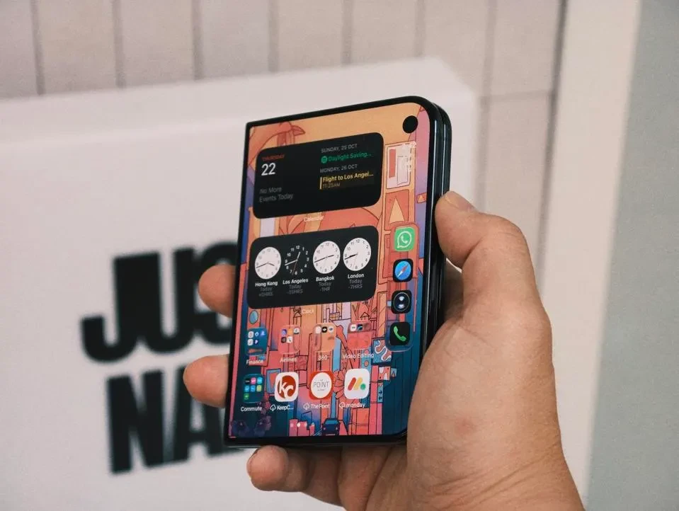 بررسی اولیه iPhone Duo پس از 4 روز استفاده در دنیای واقعی: نقاط قوت و ضعف اولین تلفن تاشو اپل