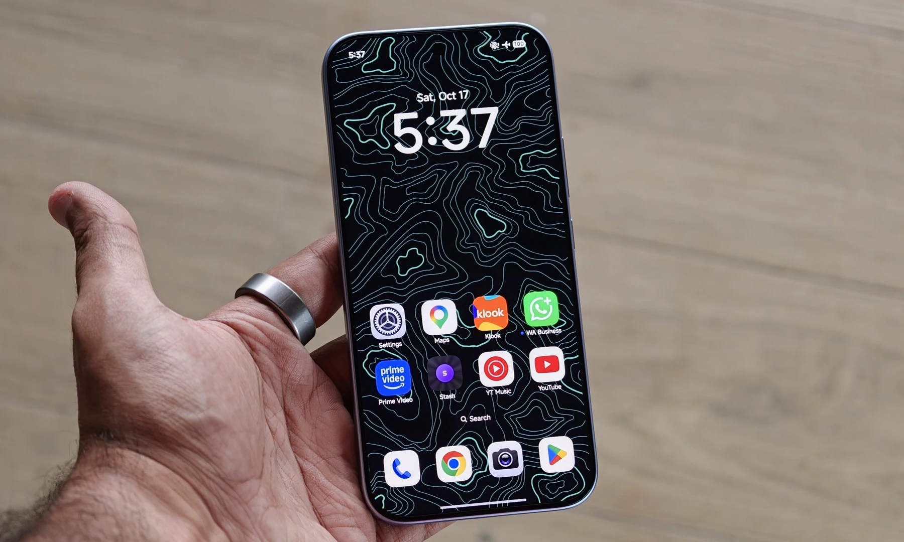 بررسی شیائومی ۱۷ تی (Xiaomi 17T): کاربردی‌ترین گوشی این روزها که یک معامله نادر و شگفت‌انگیز است!