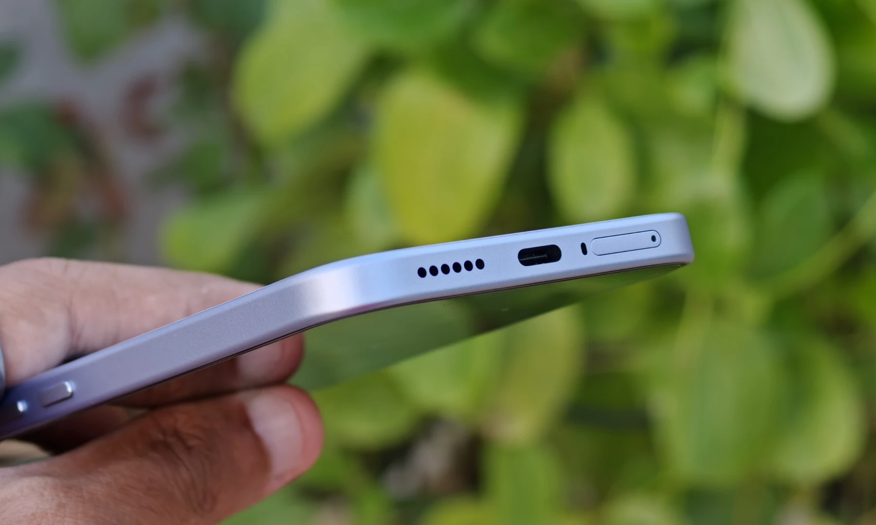 بررسی شیائومی ۱۷ تی (Xiaomi 17T): کاربردی‌ترین گوشی این روزها که یک معامله نادر و شگفت‌انگیز است!