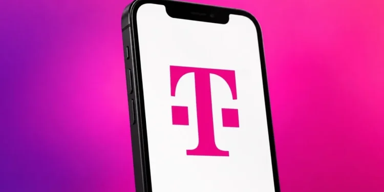 طرح های جدید T-Mobile به شما این امکان را می دهد که به جای بسته های ثابت، مزایای دلخواه خود را انتخاب کنید. 1 طرح های جدید تی-موبایل (T-Mobile) به شما اجازه می دهد به جای بسته های ثابت، مزایای دلخواه خود را انتخاب کنید