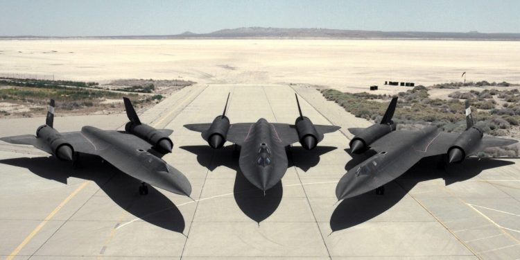 احیای هواپیمای افسانه‌ای SR-71 بلک‌برد پس از ۲۷ سال