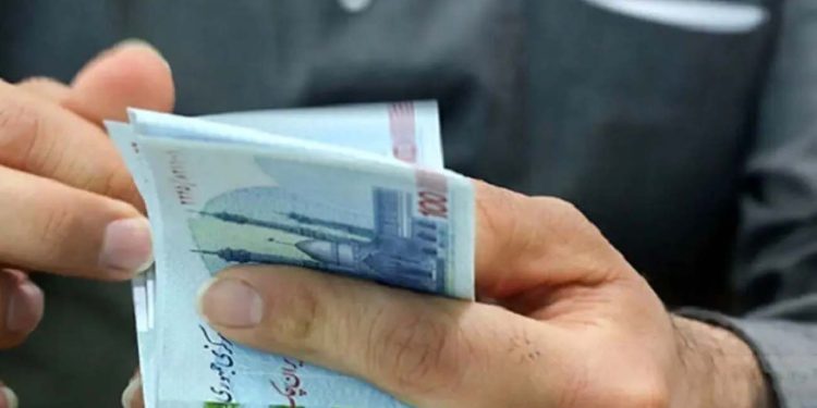 از حساب این افراد 200 میلیون تومان شارژ شد 1 از حساب این افراد 200 میلیون تومان شارژ شد