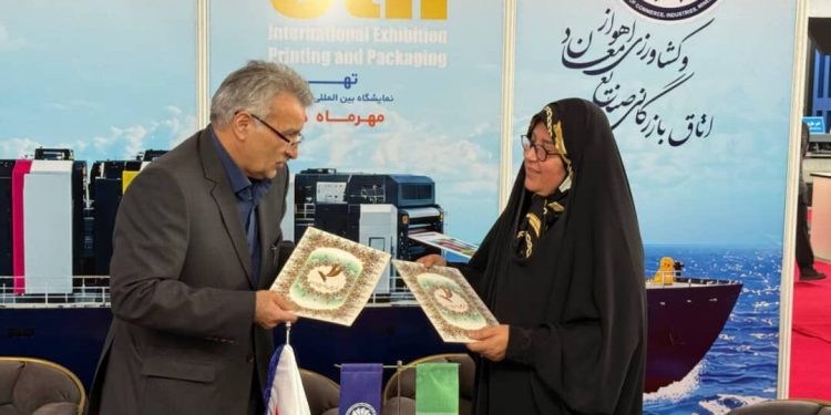 امضای تفاهم‌نامه همکاری علمی پژوهشی میان اتاق بازرگانی اهواز و