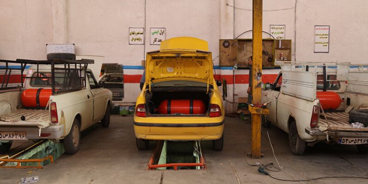 امکان تبدیل اقساطی خودروهای بنزینی به دوگانه‌سوز در زنجان فراهم
