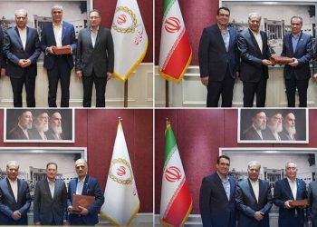 انتصاب مدیران جدید حوزه های چهارگانه امور شعب/ اکبری: چابکی و بهره وری اولویت بانک ملی ایران است. 13 انتصاب مدیران جدید حوزه های چهارگانه امور شعب اکبری چابکی