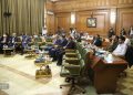تذکر چمران درباره مینی‌بوس‌خوابی در تهران شهرداری جلوی دستفروشان را