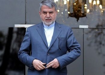 توسعه گردشگری منطقه آزاد اروند از طریق سفر وزیر میراث فرهنگی پیگیری میشود 13 توسعه گردشگری منطقه آزاد اروند از طریق سفر وزیر میراث