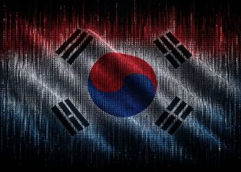 حملات سایبری به بانک های کره جنوبی؛ نقش احتمالی هوش مصنوعی بررسی شده است 2 South Korean flag overlaid with glowing binary code, symbolizing cybersecurity in Korea.