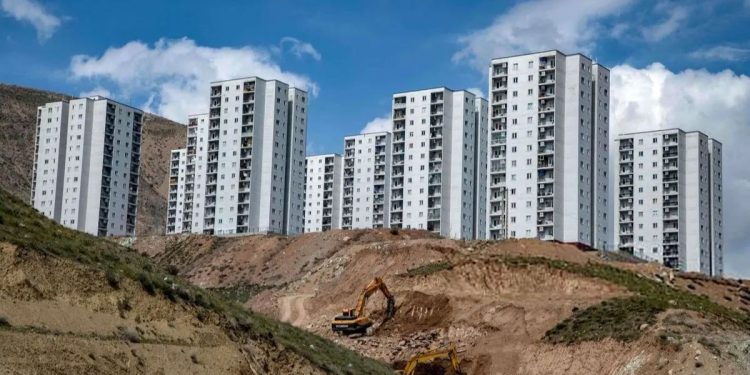 دستور رئیس مجلس برای فروش یک متر مسکن در