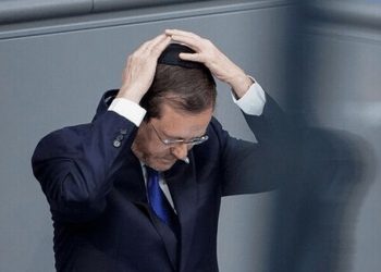 رئیس اسرائیل با هواپیمای آذربایجانی ممنوعیت پروازی ترکیه را دور