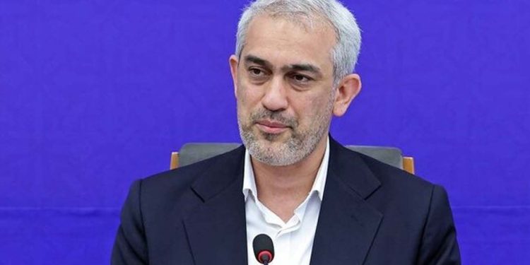 عذرخواهی وزیر اقتصاد از گرانی/ آیا برنامه ای برای مهار تورم وجود دارد؟ 1 عذرخواهی وزیر اقتصاد از گرانی آیا برنامه ای برای مهار
