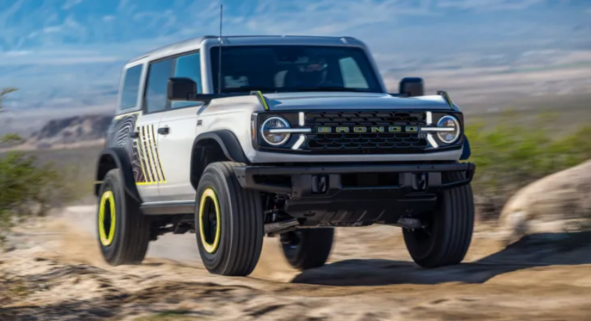 فورد برونکو RTR 2027 با قیمت پایه کمتر از 53000 دلار در دسترس است.