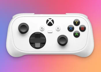 مایکروسافت کوچکترین کنسول بازی ایکس باکس تاریخ را معرفی کرد. کنترلر قابل حمل Xbox Nano در جیب شما 5 مایکروسافت کوچکترین کنسول بازی ایکس باکس تاریخ را معرفی کرد