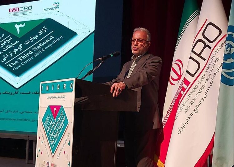 نمایشگاه دائمی گوهرسنگ‌های ایرانی در خارج از کشور ایجاد می‌شود