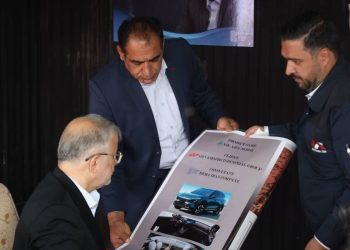 نیک‌آذین موتور و آزمون بزرگ خودروی برقی ایرانی؛ از اشتهارد