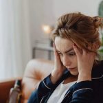 چرا وقتی وارد اتاق می شویم ناگهان فراموش می کنیم