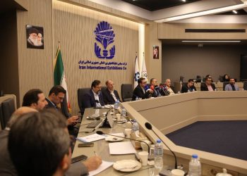 کالاها و کانتینرهای متوقف شده بندر کراچی بزودی جا به