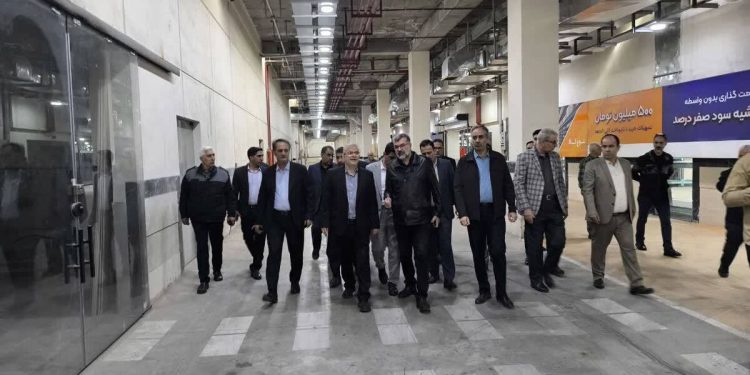 کلید اجرای «البرز پایدار، بازار همیار» زده شد؛ شروع یک مسیر جدید برای خرید ارزانتر 1 کلید اجرای البرز پایدار، بازار همیار زده شد؛ شروع یک